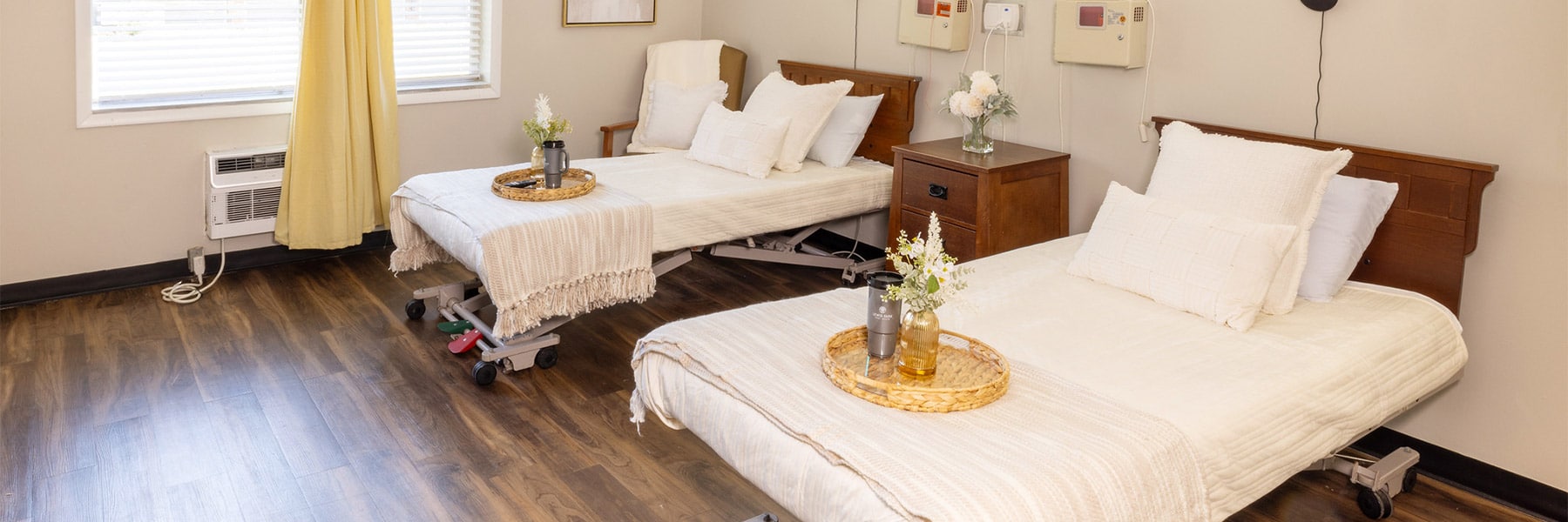 Semi-private room at Lewis Park Post Acute