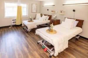 Semi-private room with 2 beds at Lewis Park Post Acute
